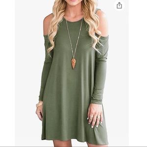 NWT- Cold Shoulder Long Sleeve Green Pocket Dress